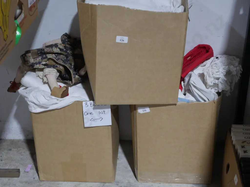 Three boxes of linen etc Image 1++