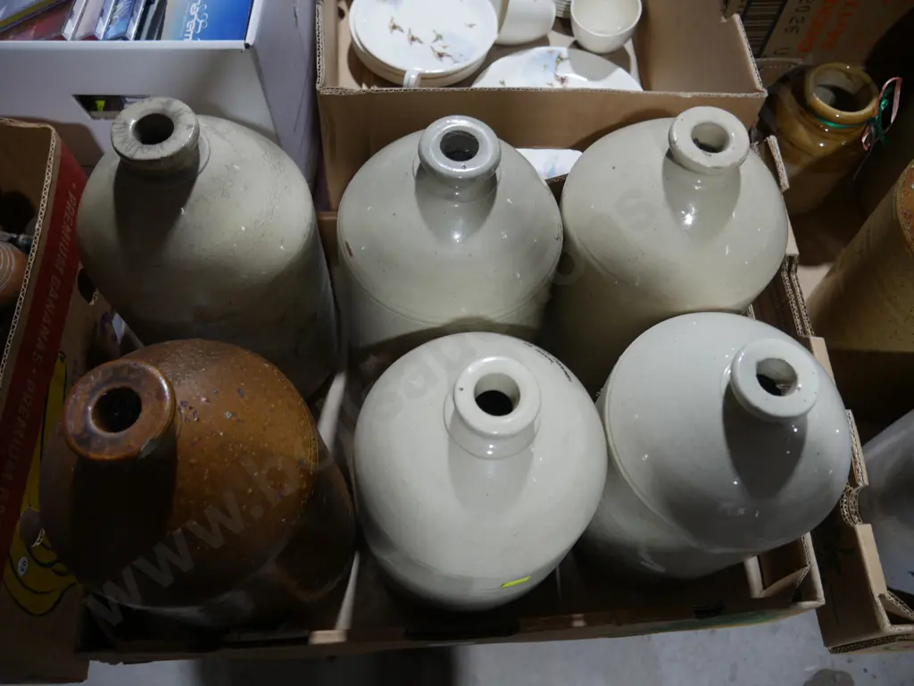 Assorted stone bottles Image 1++