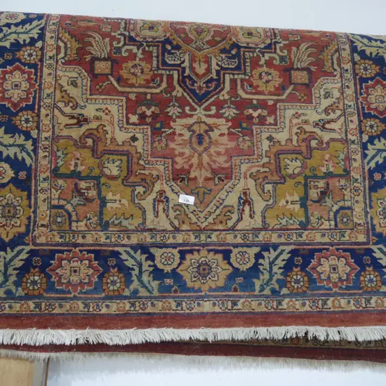 Floor rug