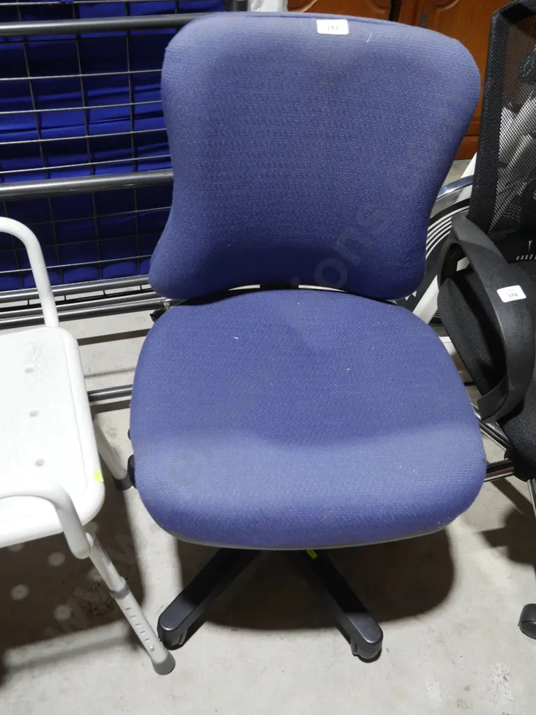 Office chair Image 1++