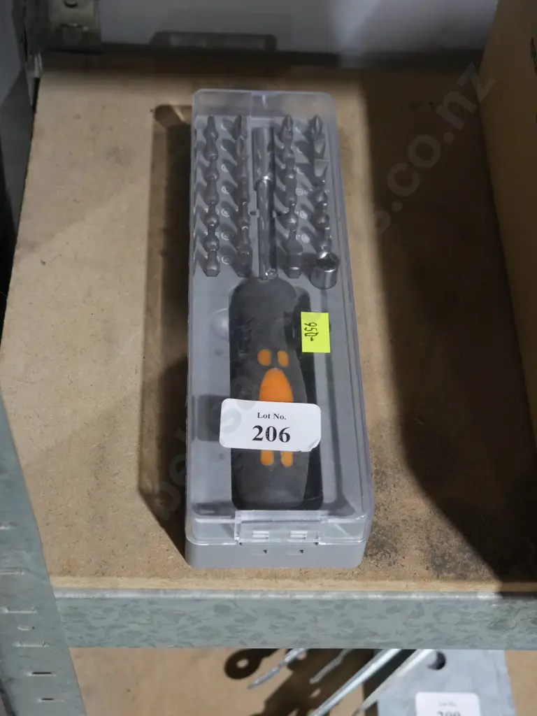 Screwdriver set Image 1++