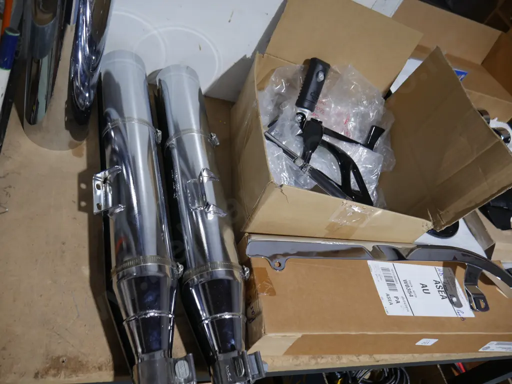 Harley Davidson motorbike parts Image 1++