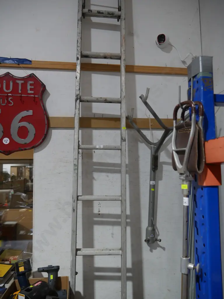 Ladder Image 1++