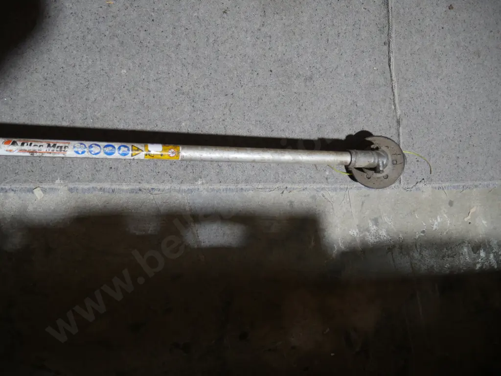 Line trimmer Image 1++