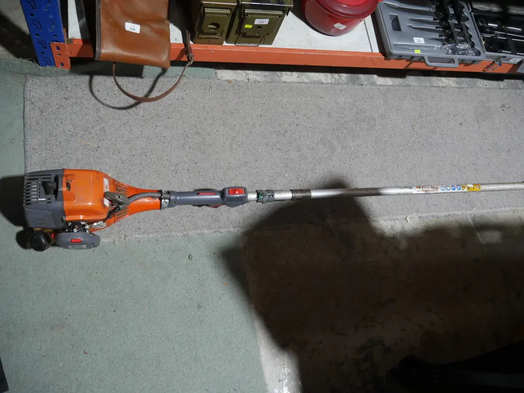 Line trimmer Image 1++
