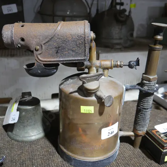 Blow torch