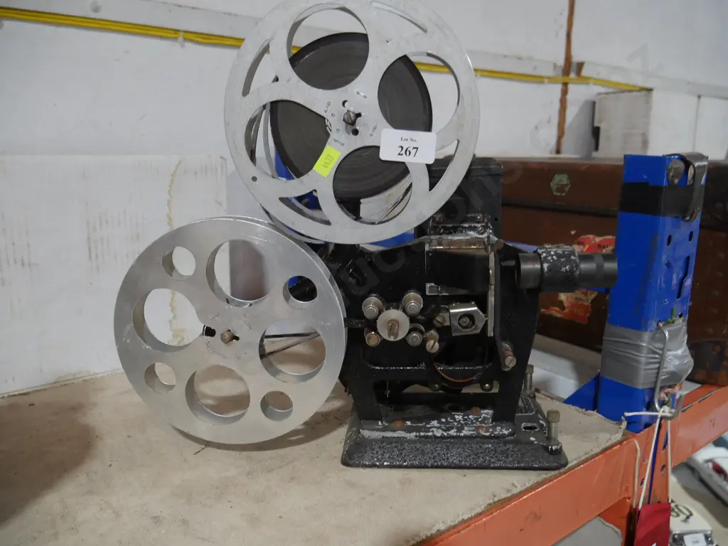 Film projector Image 1++