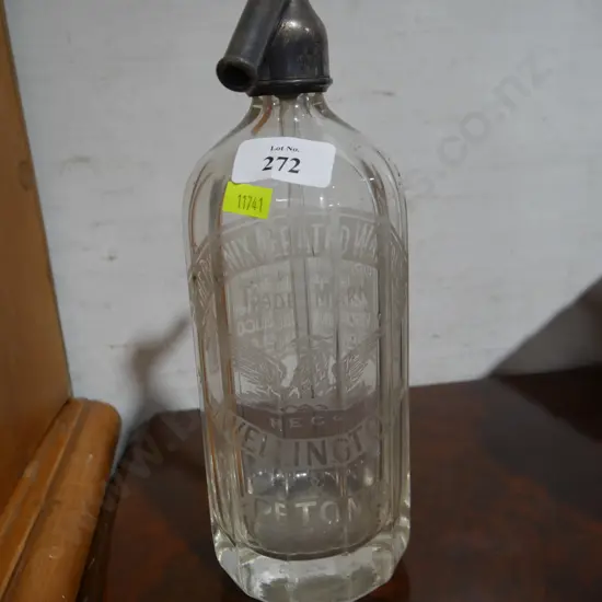 Soda syphon - Phoenix Wellington