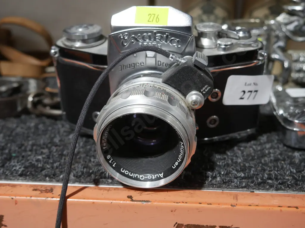 Exakta camera Image 1++