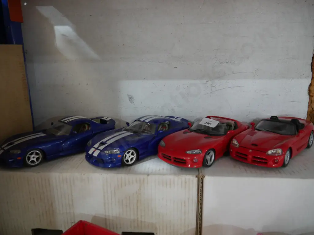 4 model cars Image 1++