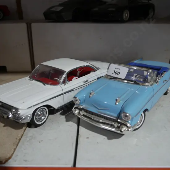 2 model cars