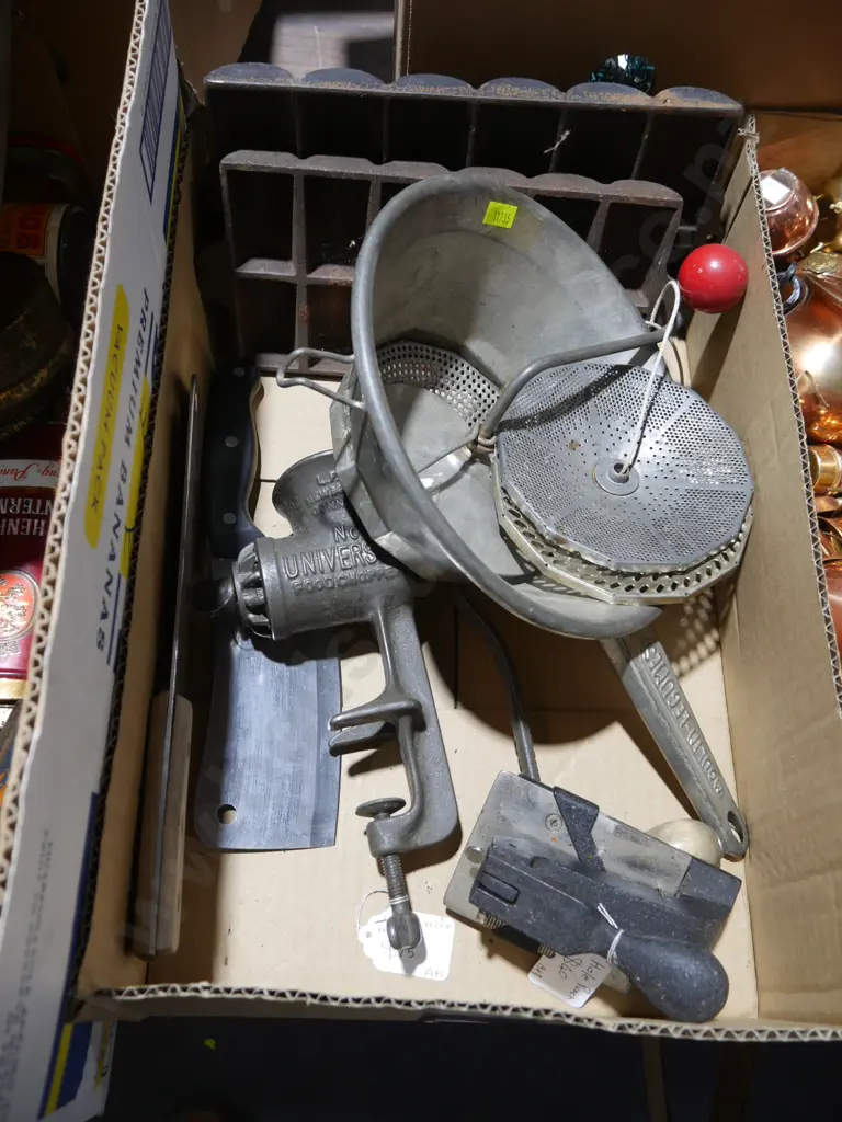 Gem irons, mincer, cleavers etc Image 1++
