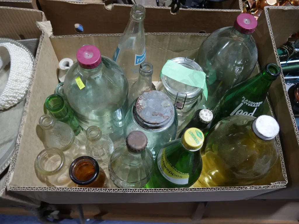 Assorted bottles etc Image 1++