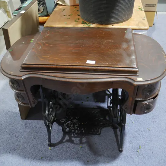 Treadle sewing machine