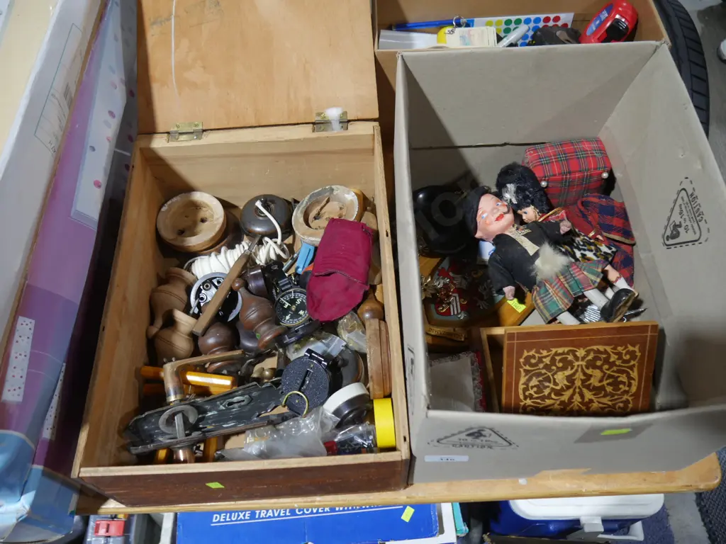 Two boxes of sundries Image 1++