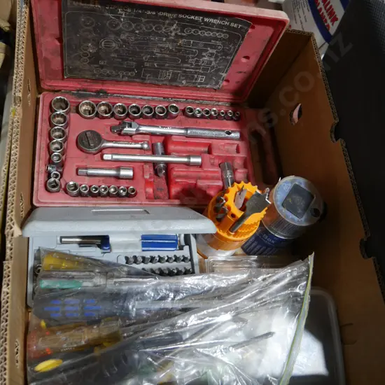 Assorted screwdrivers etc