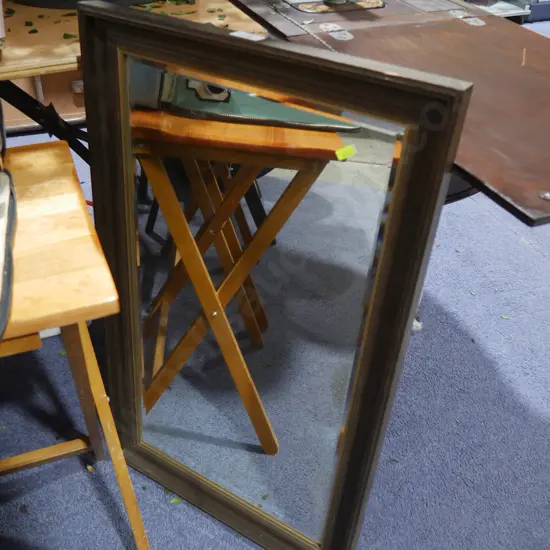 Beveled edge mirror