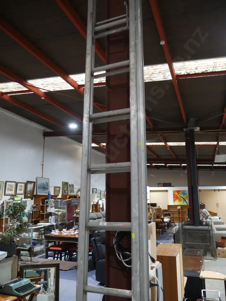 Ladder Image 1++