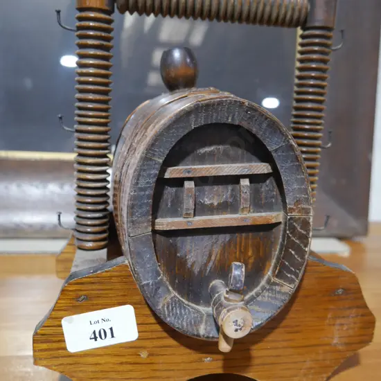 Barrel decanter