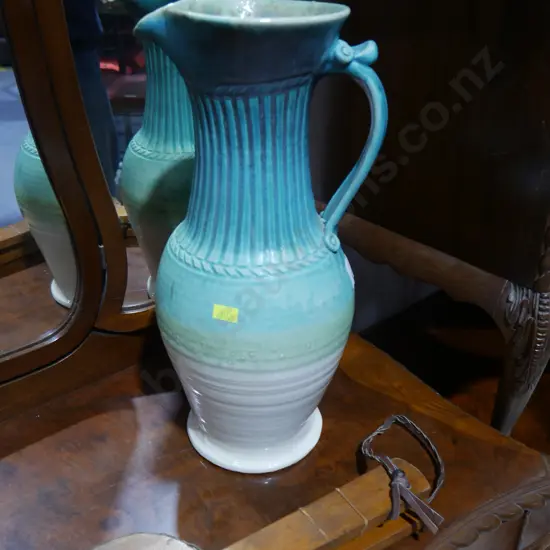 Large pottery jug, Tim Jessep