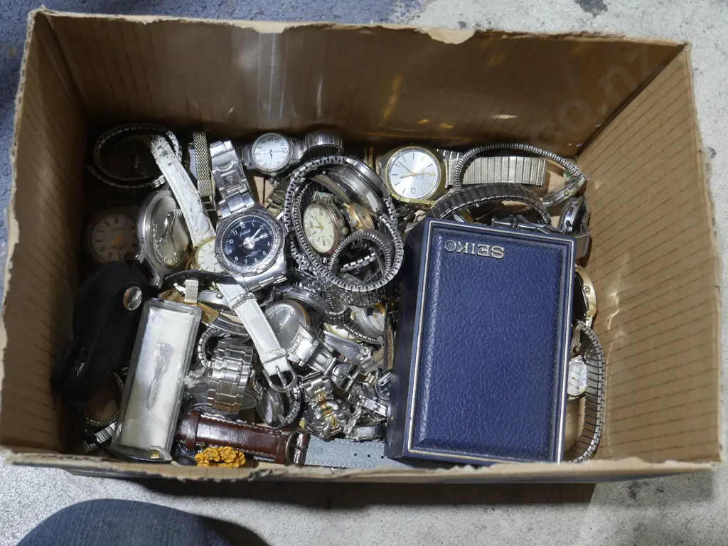 Assorted watches Image 1++