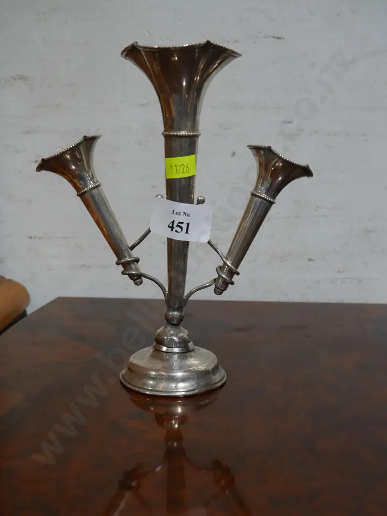 Sterling silver epergne Image 1++