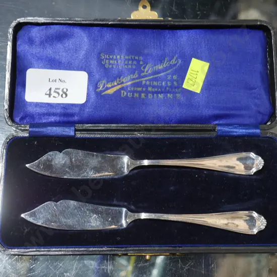 Boxed knives