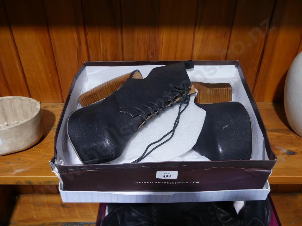 High heels Image 1++