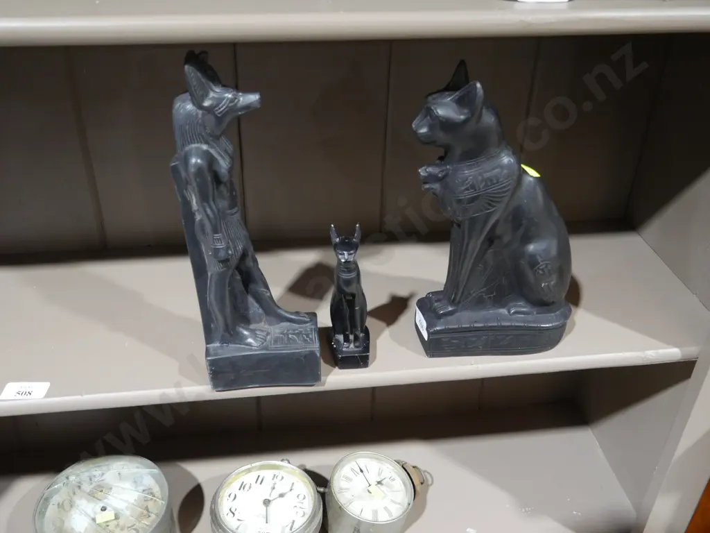 Egyptian figurine ornaments Image 1++