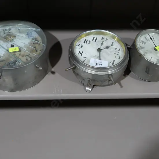 3 clocks