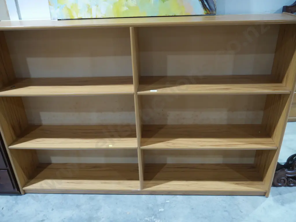 Bookcase Image 1++