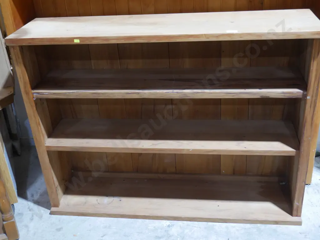 Bookcase Image 1++