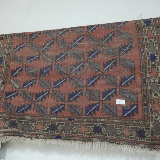Hand knotted floor rug