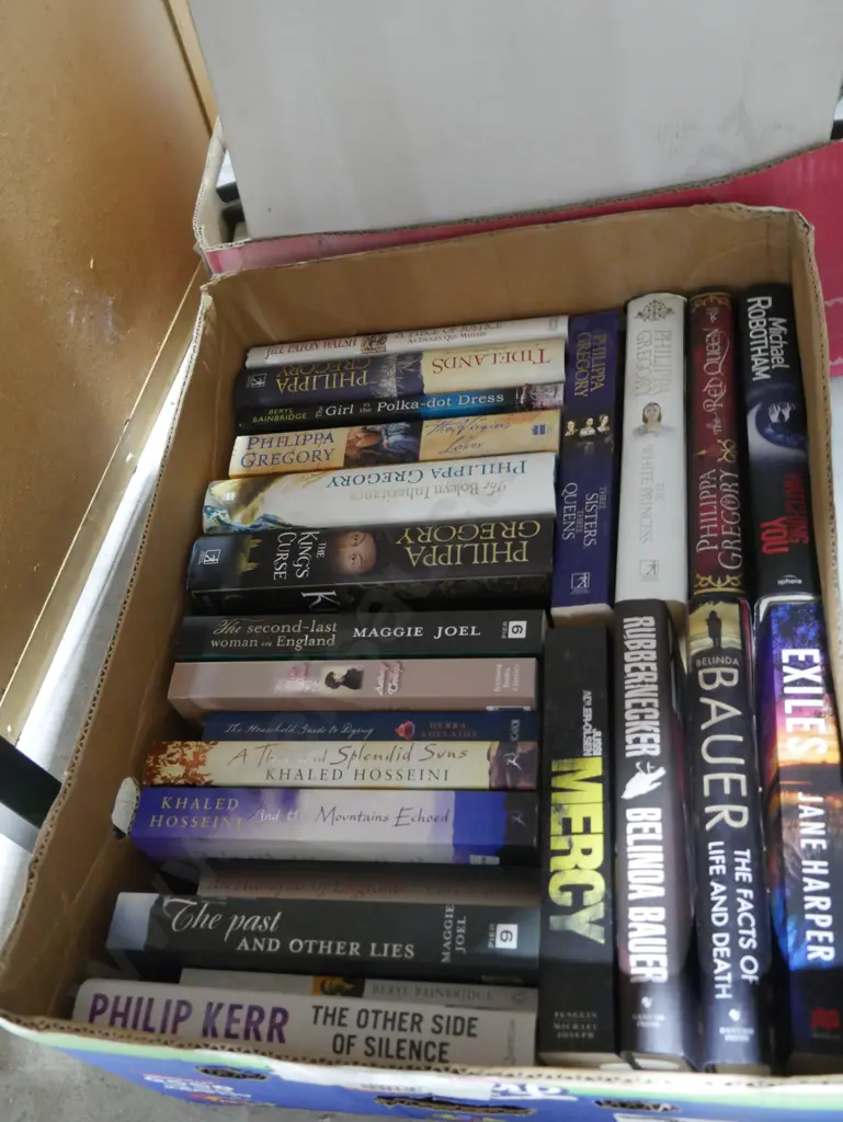 Books Image 1++