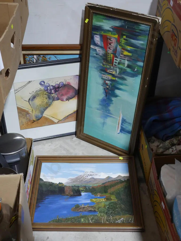 Assorted art Image 1++