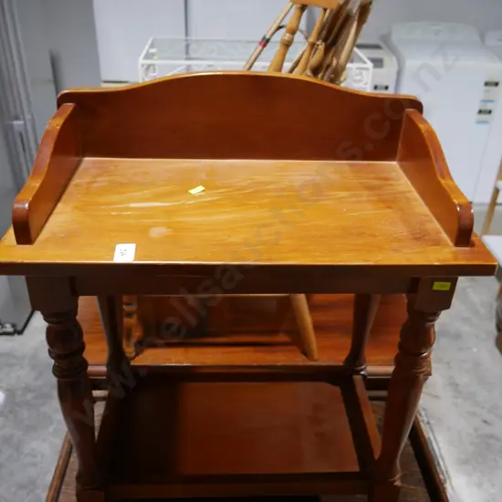 Hall table