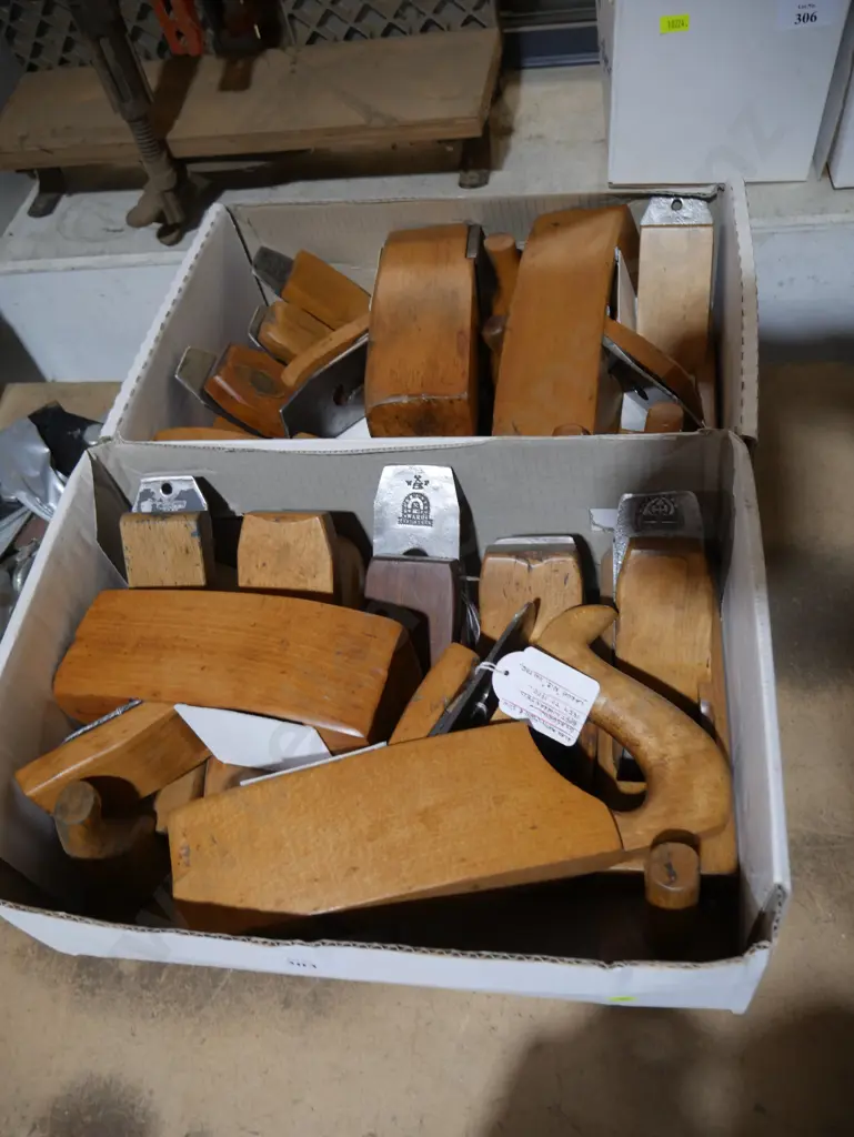 Two boxes of wood planes Image 1++