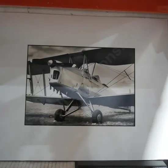 Plane photo