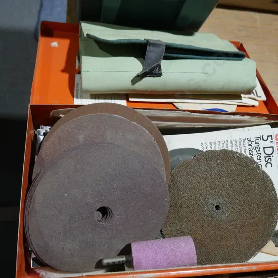 Sanding discs etc