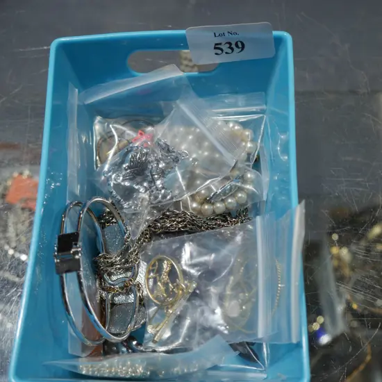 Costume jewellery