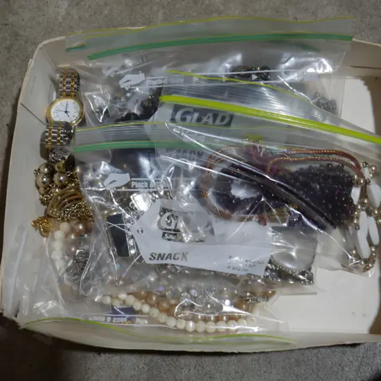 Costume jewellery
