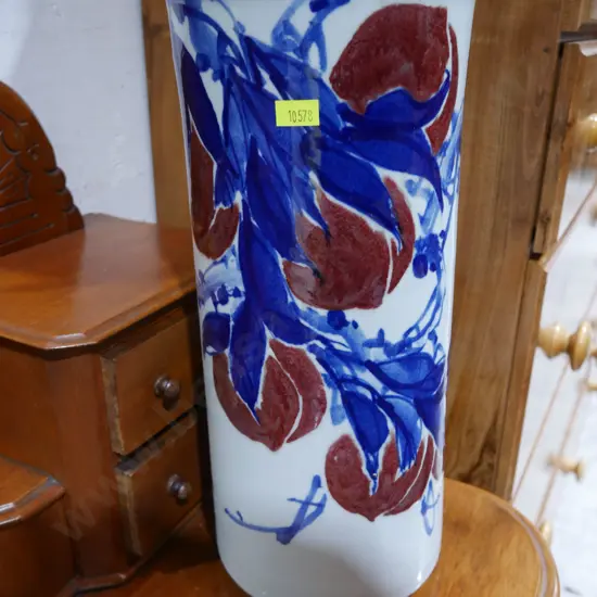 Oriental vase