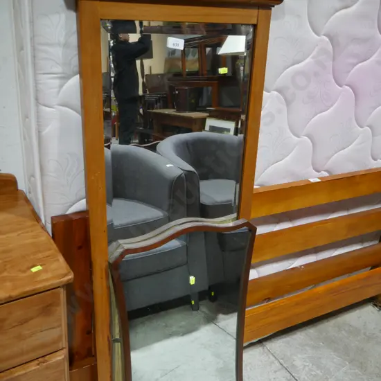 2 mirrors