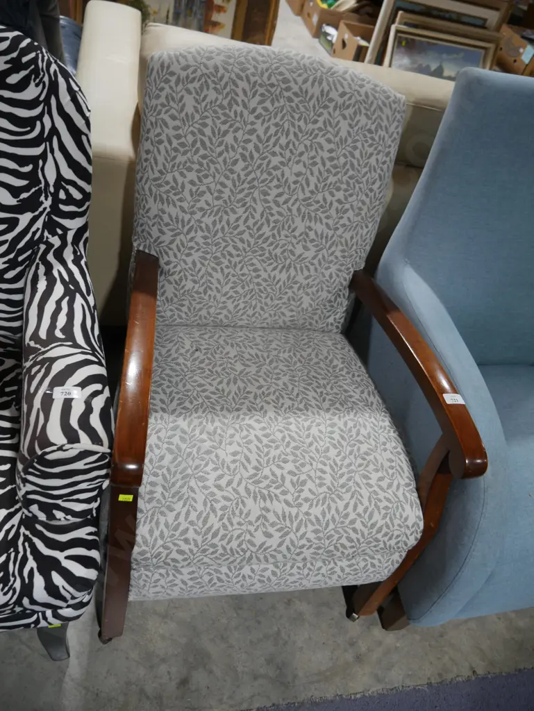 Armchair Image 1++