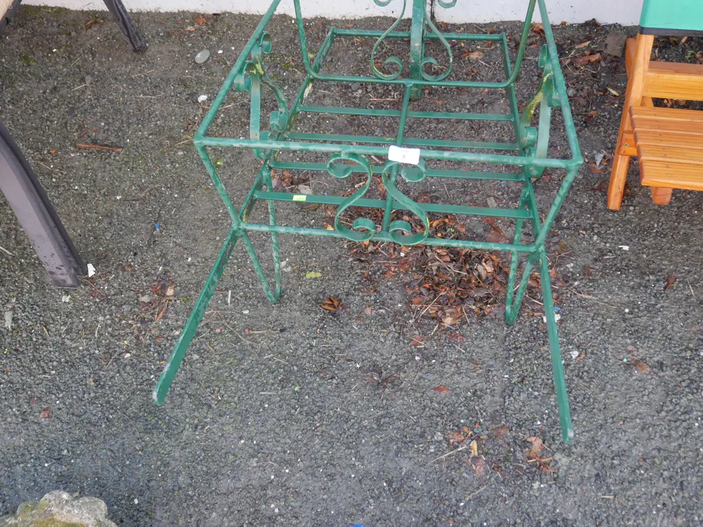 Wheelbarrow plant holder Image 1++