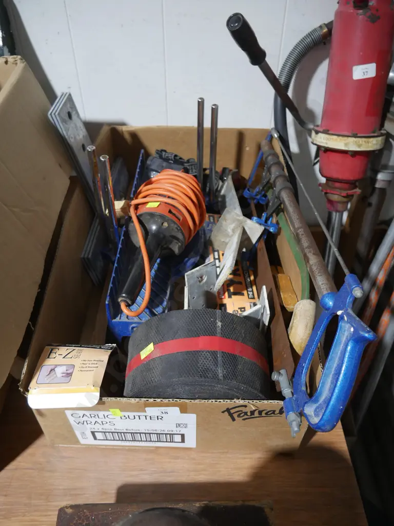 Mitre box and saw etc Image 1++