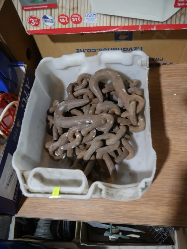 Grab hook chains Image 1++