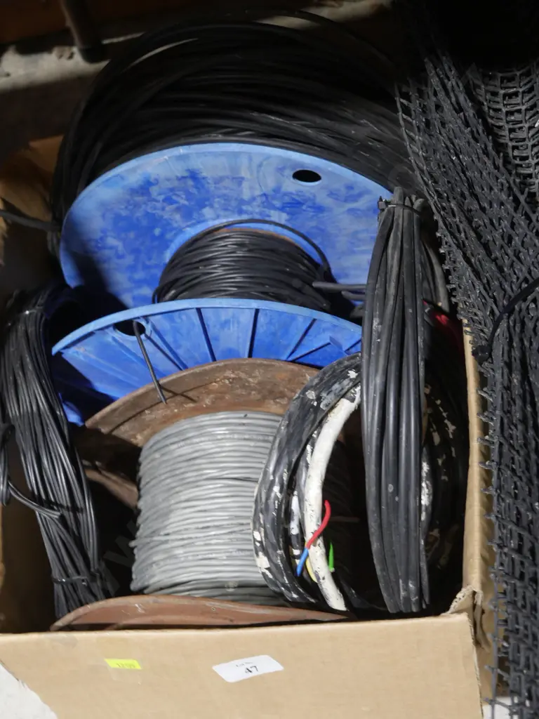 Rolls of cable Image 1++