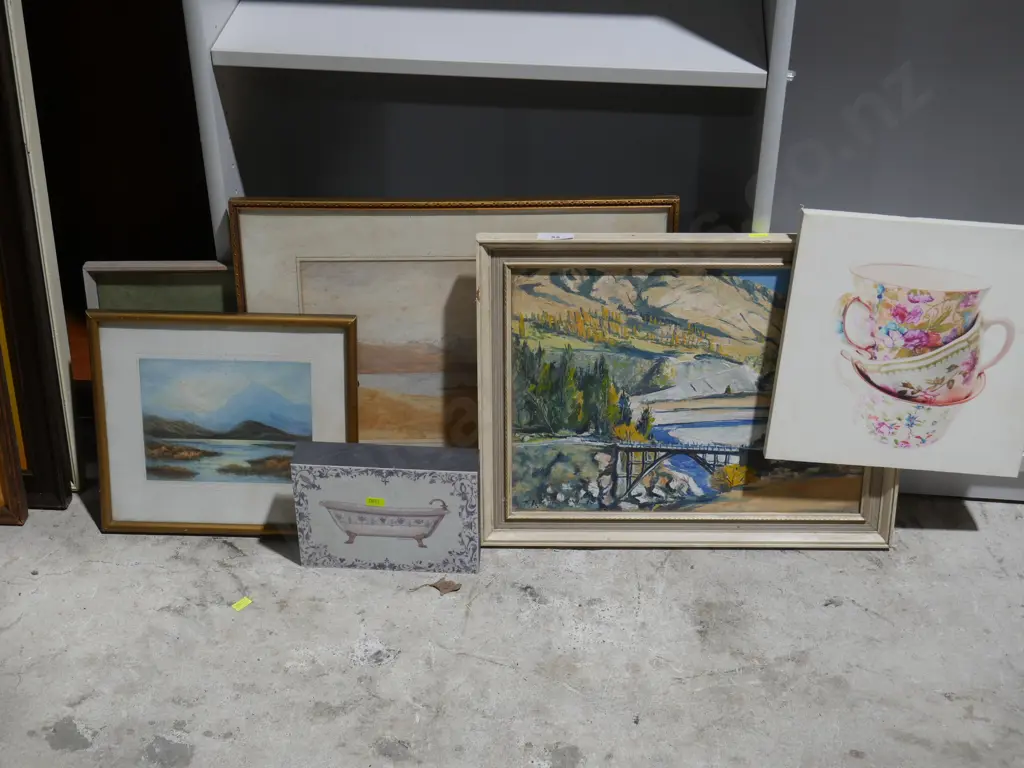 Assorted artworks Image 1++