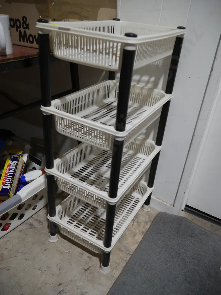 Plastic rack Image 1++